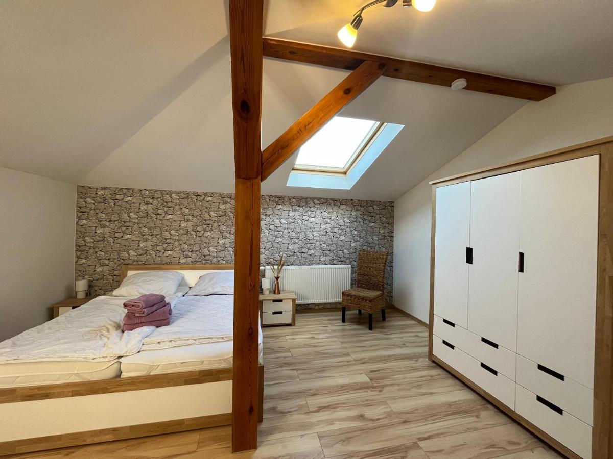 Apartment Landidyll Mit Wunderschoenem-seperatem Wellnessbereich Joachimsthal