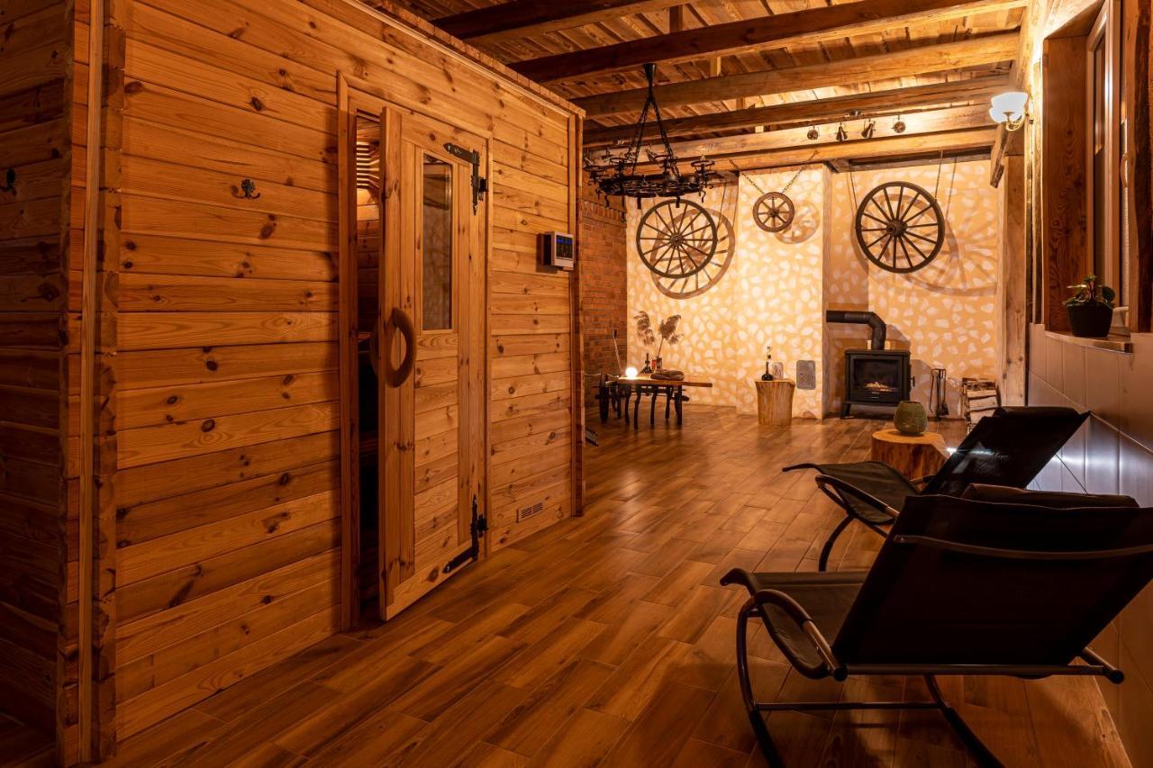Landidyll Mit Wunderschoenem-seperatem Wellnessbereich Apartment