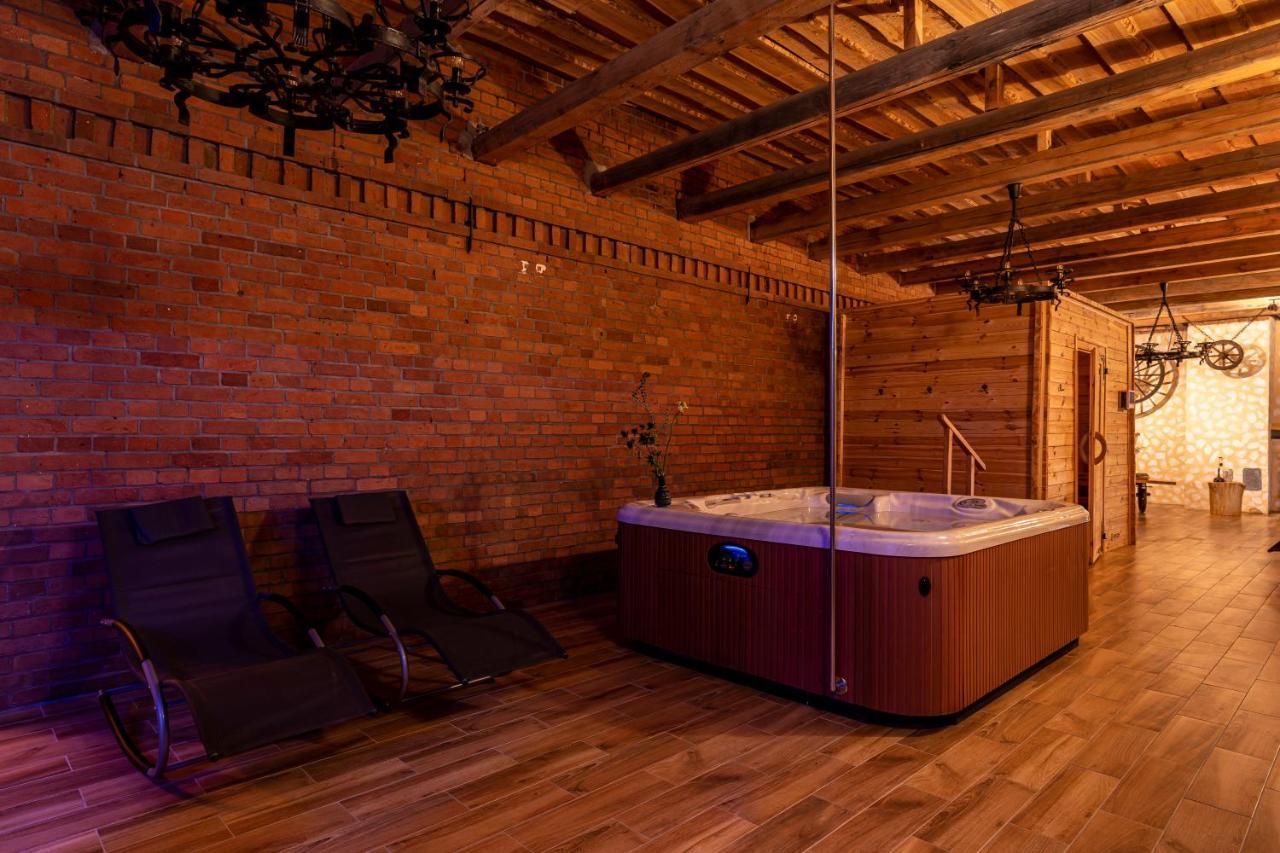 Landidyll Mit Wunderschoenem-seperatem Wellnessbereich Apartment *