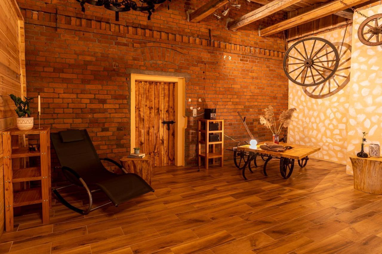 Landidyll Mit Wunderschoenem-seperatem Wellnessbereich Apartment