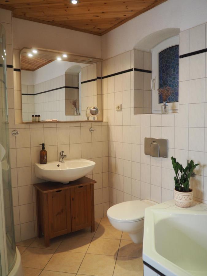 Apartment Landidyll Mit Wunderschoenem-seperatem Wellnessbereich *